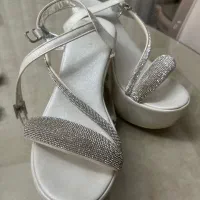 صندل مجلسی پاشنه بلند