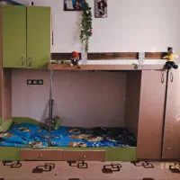 تخت دو طبقه