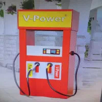 تلمبه چی پمپ بنزین