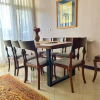 میز ناهارخوری هشت نفره