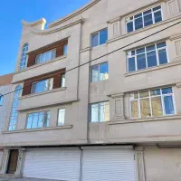 آپارتمان شیک ‌فروشی