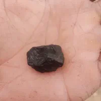 مشکوک به شهاب|کلکسیون اشیاء عتیقه|گنبد کاووس, |دیوار