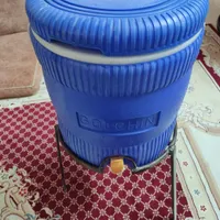کلمن آب با پایه