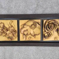 قاب گل برجسته