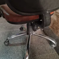 صندلی گردان کامپیوتر