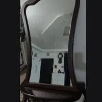 میز وآینه