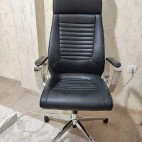 صندلی مدیریتی آرام گستر اصلا استفاده نشده