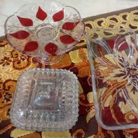 تعدادی ظرف چینی