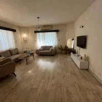 فروش واحد ۹۰ متری بازسازی شده جمهوری