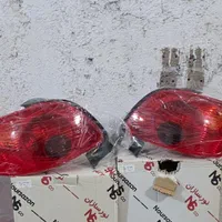 چراغ خطر ۲۰۶ نو اکبند شرکتی پلی کربنات +A زیر قیمت|قطعات یدکی و لوازم جانبی|مشهد, سناباد|دیوار