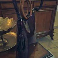 کیف و کفش ست|کیف، کفش، کمربند|دماوند, گیلاوند|دیوار