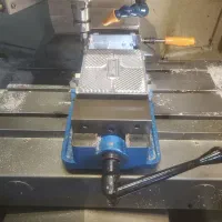 خدمات فرزکاری و ماشینکاری CNC