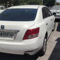 کارمند دفترنمایندگی بیمه