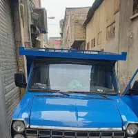 دارنده وراننده نیسان جهت حمل بار