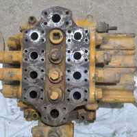 پمپ فرمان کوماتسو|قطعات یدکی و لوازم جانبی|قروه, |دیوار