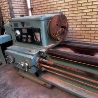 تراشکار و جوشکار و کارگر ساده