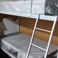 تخت خواب دو طبقه کودک و نوجوان چوبی