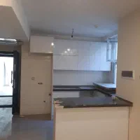 لاله صحرا 125 متری سه خواب نوساز