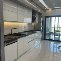 اپارتمان 90 متری/ 3 طرف نورگیر / تک واحدی / غرضی