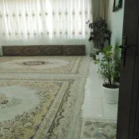 فروش فرش و پشتی