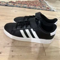 کفش آدیداس adidas|کیف، کفش، کمربند|تهران, آجودانیه|دیوار