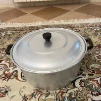 ماهیتابه کارال و قابلمه روی|ظروف پختوپز|یزد, |دیوار