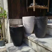 3 عدد گلدان سفالی بزرگ