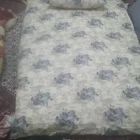 تشک با بالشت