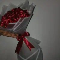 گل روبانی قرمز اماده