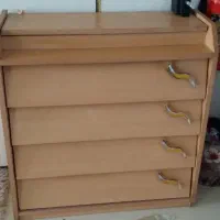جاکفشی ۴ طبقه
