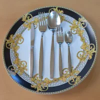 سرویس قاشق و چنگال ۶نفره آکبند