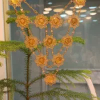 فروش سینه ریز طلا  نو  ۱۰۰ بالا تابلو