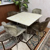 میز و صندلی