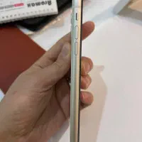 آیفون ۱۱ نرمال