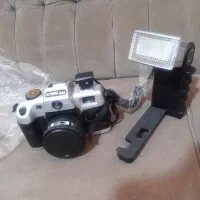 دوعدوربین عکاسی