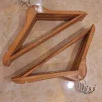 چوب لباسی چوبی وارداتی|بندرخت و رخت‌آویز|پردیس, فاز ۱۱|دیوار