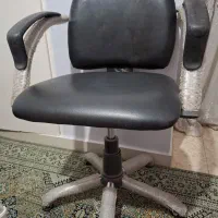 صندلی چرخدار و جک دار