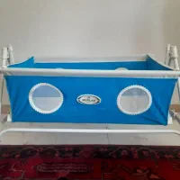 تخت گهواره ای نوزاد
