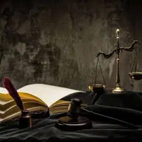 وکیل و مشاوره حقوقی