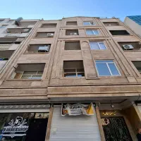 اپارتمان ۸۵ متر نوساز اسانسور پکیج کولر گازی...