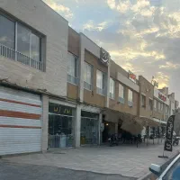 مغازه ۴۰ متری|فروش مغازه و غرفه|فولادشهر, B6|دیوار