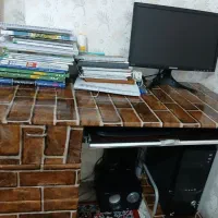 میز تحریر کامپیوتر