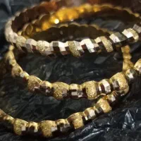 طلا حول وحوش 23گرم فوری