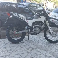 فلات crf 200
