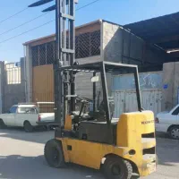 لیفتراک کوماتسو 3 تن