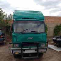 کامیونت آذرخش