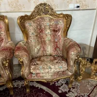 مبل ۹نفره سلطنتی کاملا سالم و تمیز