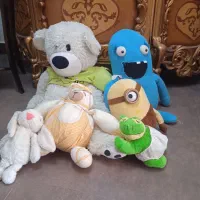 تعدادی عروسک کاملآ تمیز وسالم