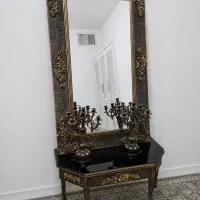 آینه کنسول و شمعدان