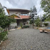 ویلای-قدیمی-با-مدارک-کامل-قابل-سکونت-قیمت-مناسب